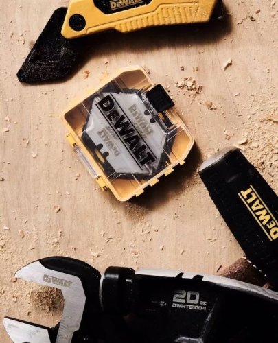 Video post from dewalttough.