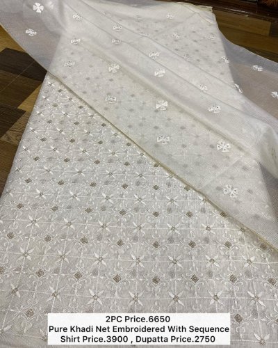 Carousel post from akbar_fabrics_.