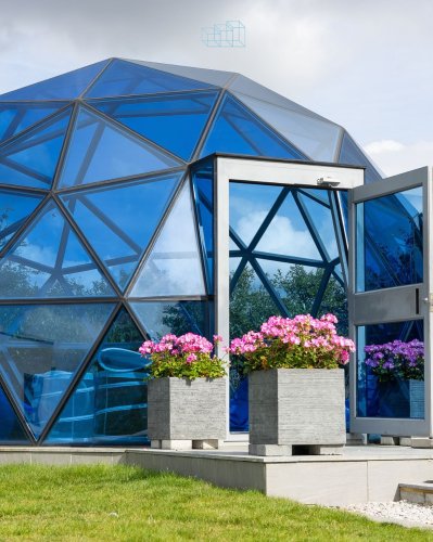 Photo post from glasshouseretreat.