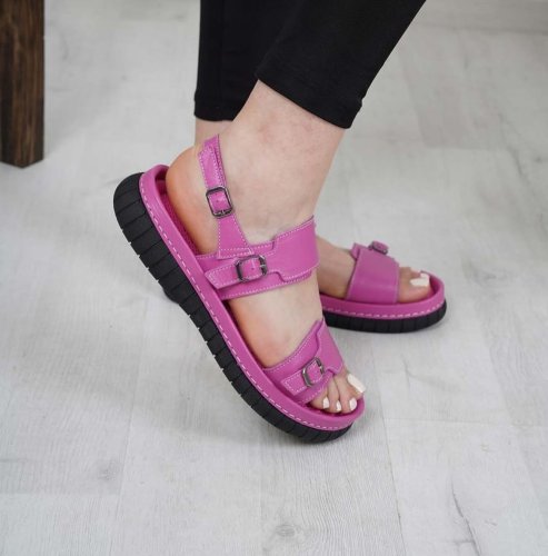 Carousel post from ossoshoes.