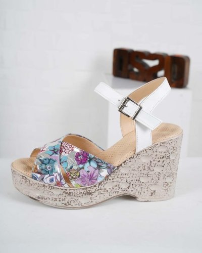 Carousel post from ossoshoes.
