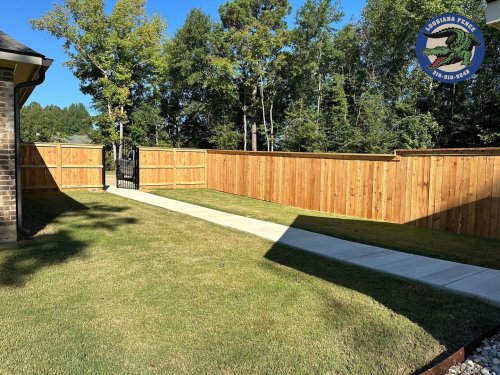 Carousel post from loosianafenceandpatios.