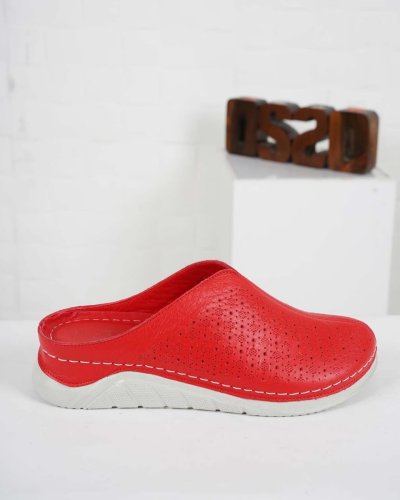 Carousel post from ossoshoes.