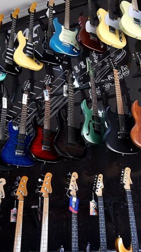 Video post from miyatamusic.