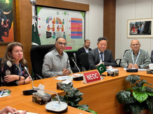 Carousel post from pakfightspolio.