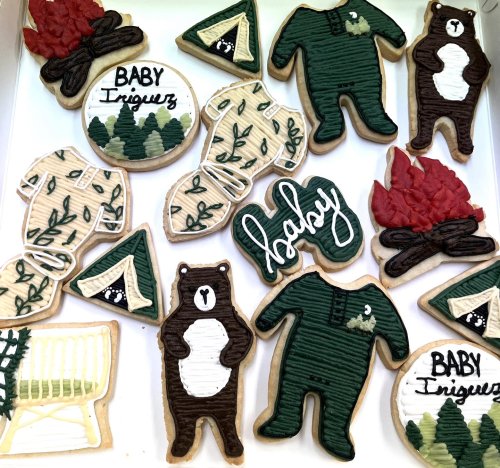 Photo post from marquettescakestudio.