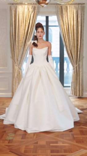 Video post from jolibride.