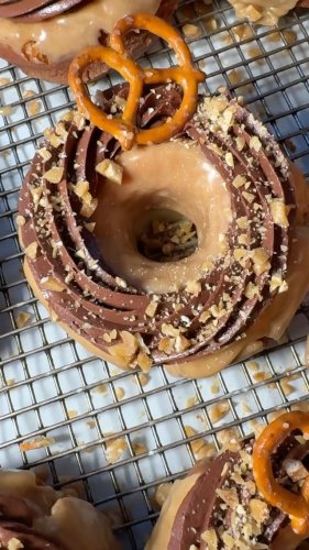Video post from thedoughnutproject.