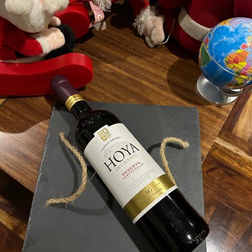 Carousel post from la_gifteria.