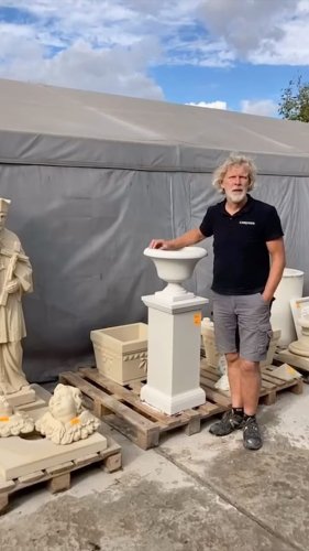Video post from chronos_collection.