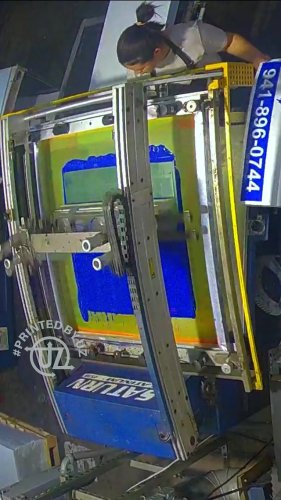 Video post from uzmarketing.
