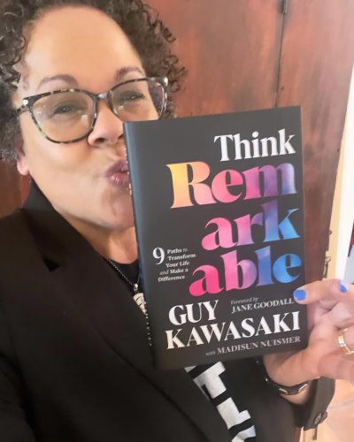 Carousel post from jlythcotthaims.