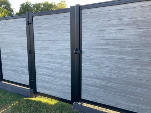 Carousel post from loosianafenceandpatios.