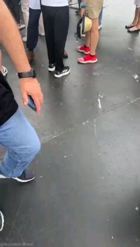 Video post from adrianaazzias.