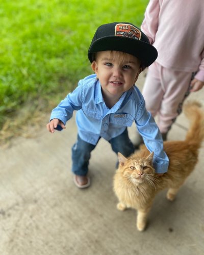 Carousel post from reddirthatco.