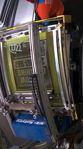 Video post from uzmarketing.