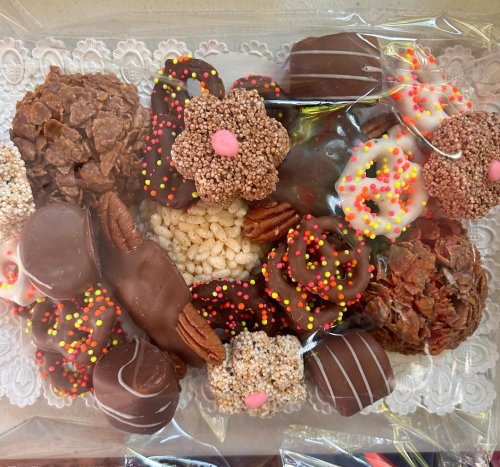 Carousel post from la_gifteria.