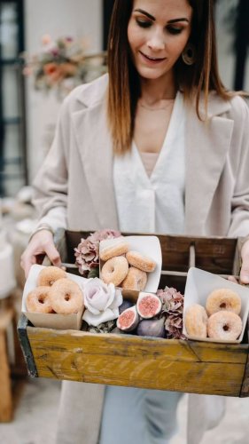 Video post from suesseboutique.