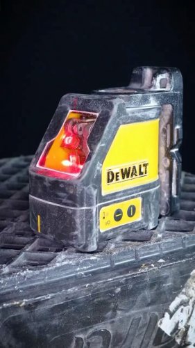 Video post from dewalttough.