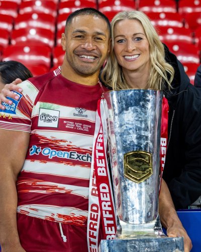 Carousel post from gembon23.