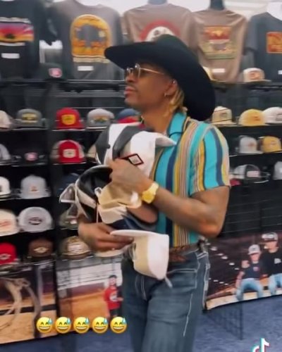 Video post from reddirthatco.