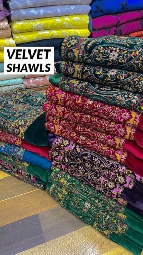 Video post from akbar_fabrics_.