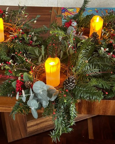 Carousel post from la_gifteria.