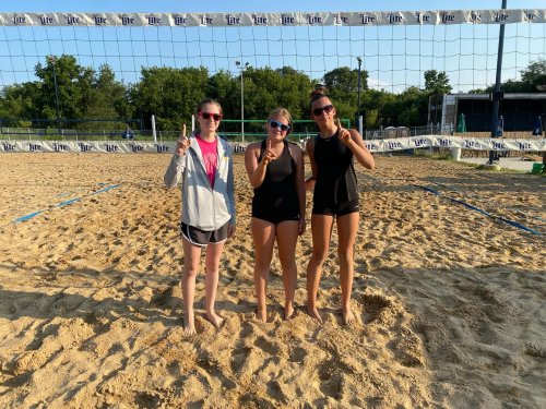 Carousel post from epicvball.