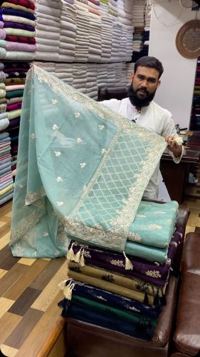 Video post from akbar_fabrics_.