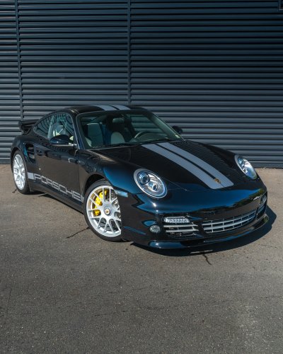 Carousel post from porschewarrington.