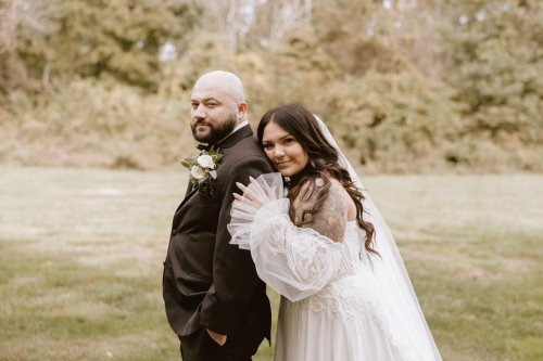 Carousel post from thecurvybridenj.