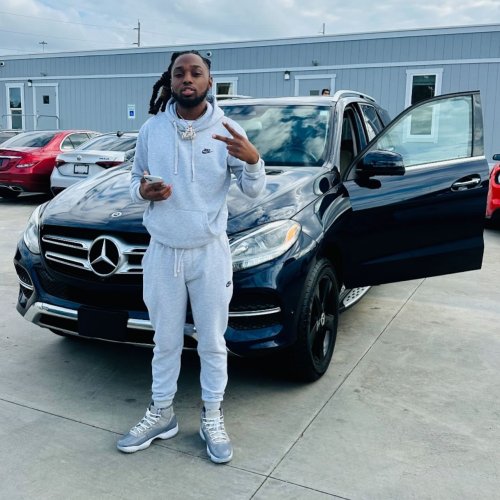 Photo post from sincere.tha.car.plug.