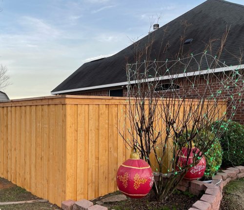 Carousel post from loosianafenceandpatios.