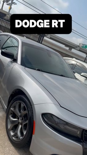 Video post from sincere.tha.car.plug.