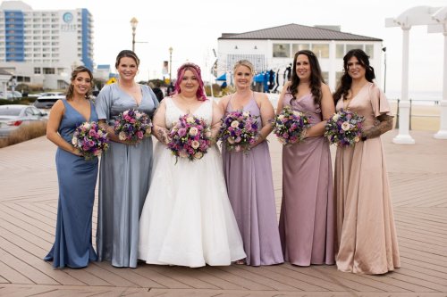 Carousel post from thecurvybridenj.