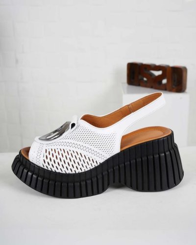 Carousel post from ossoshoes.