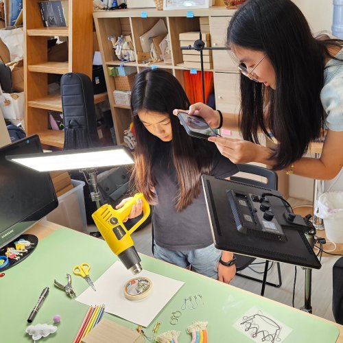 Carousel post from thetreasureboxsg.