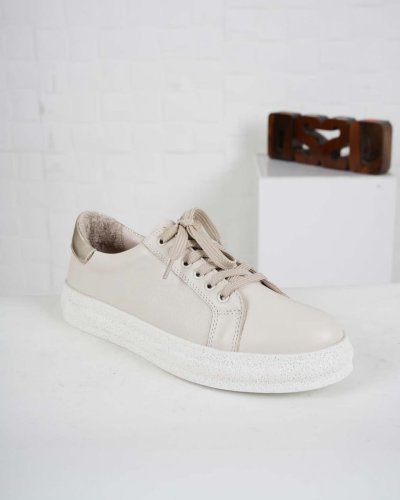 Carousel post from ossoshoes.