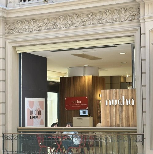 Carousel post from galeriaspacificoshopping.