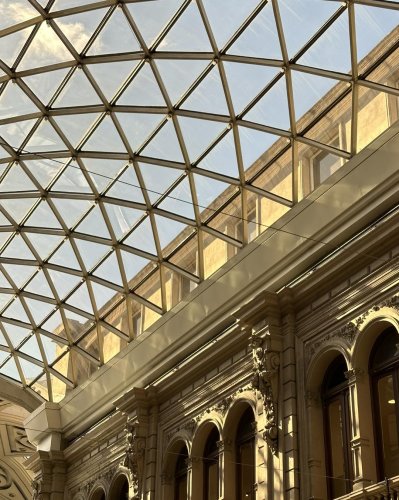 Carousel post from galeriaspacificoshopping.