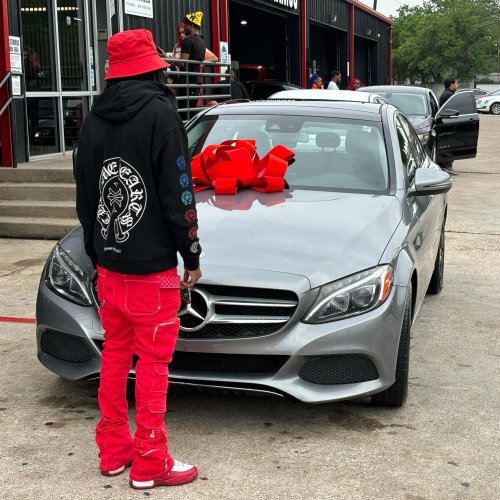 Photo post from sincere.tha.car.plug.