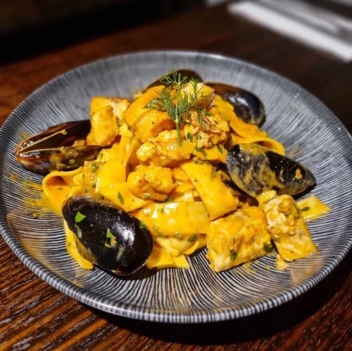 Carousel post from thearytoukley.