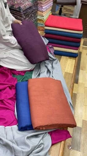 Video post from akbar_fabrics_.