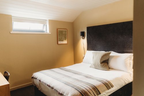 Carousel post from hotelvaratruro.