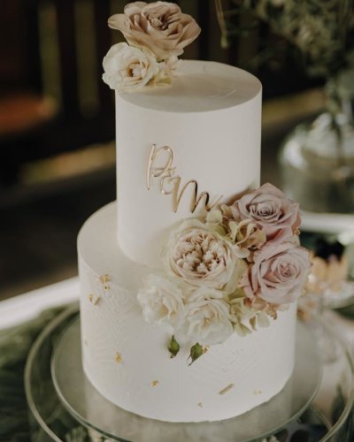 Carousel post from suesseboutique.