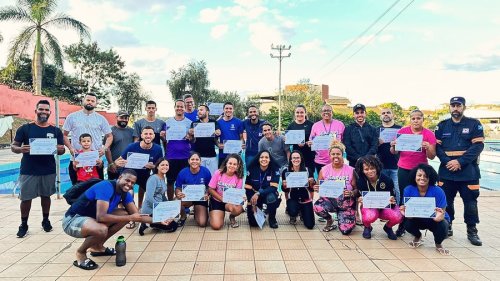 Carousel post from prefeituradeigarape.