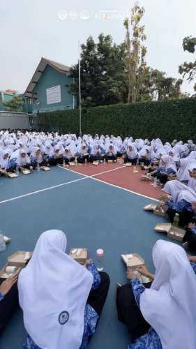PostPhoto