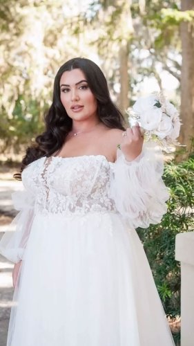 Video post from thecurvybridenj.