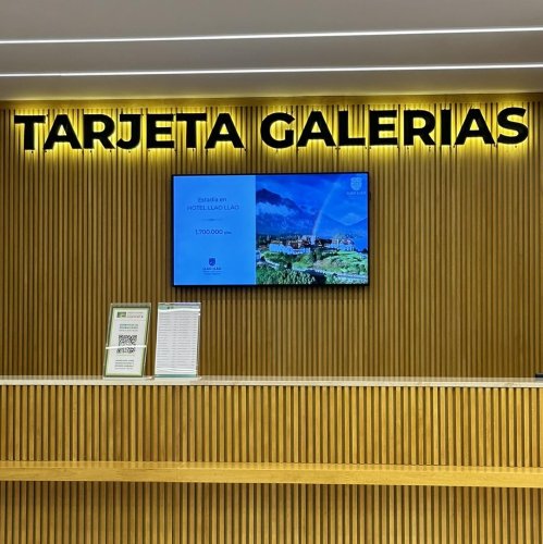 Carousel post from galeriaspacificoshopping.