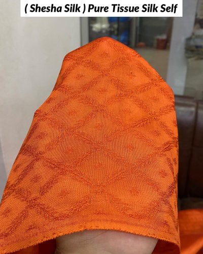 Carousel post from akbar_fabrics_.